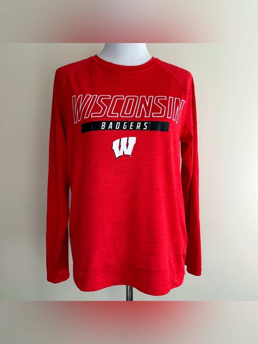 Wisconsin Badgers Long Sleeve Shirt Mens Medium Red White NCAA Football
